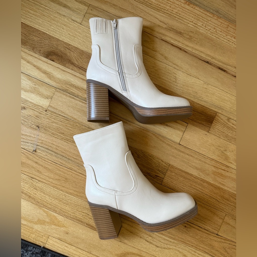 Cream Bootie Chunky Heel